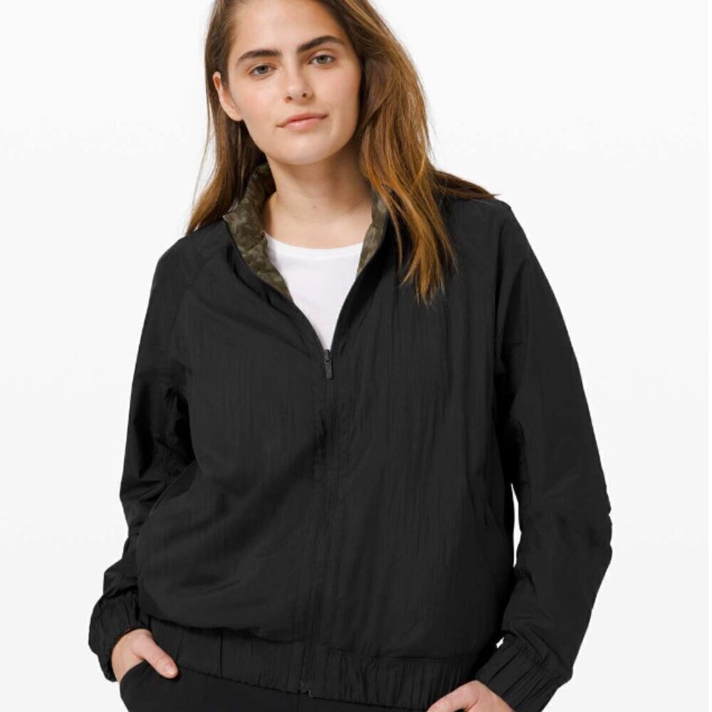 lululemon bombs away jacket